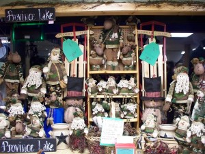 Country Christmas Gifts and Decor at Wakefield New Hampshire Country Goods and Groceries